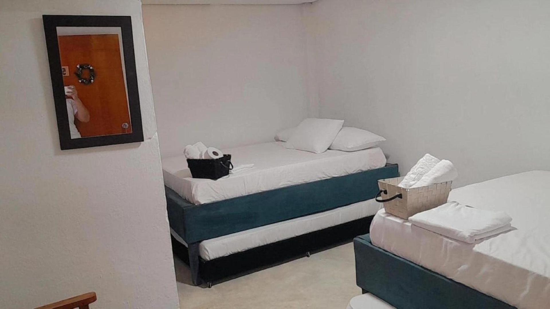 Pensión In Guest - Hb6 Family With Private Bathroom Facing The Sea *