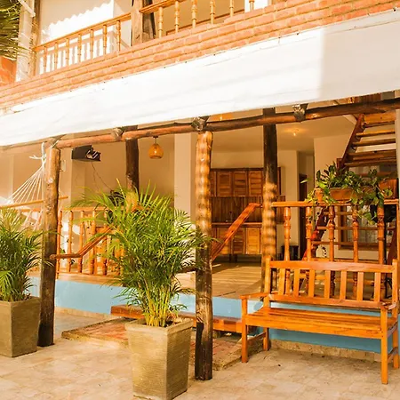 In Guest - Hb6 Family With Private Bathroom Facing The Sea Pensión *