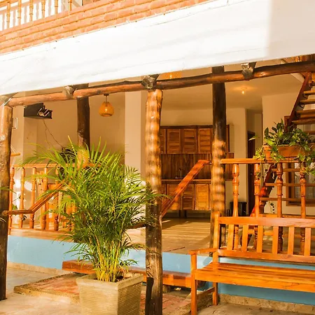 Pensión In Guest - Hb6 Family With Private Bathroom Facing The Sea Cartagena